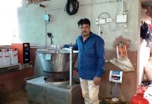 ಸೌರಶಕ್ತಿಯಿಂದ ಕೈ ಹಿಡಿದ ಖೋವಾ ಮಾರಾಟ