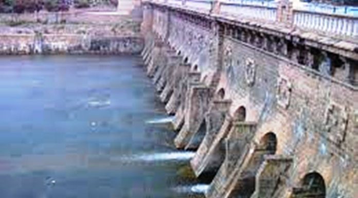 ಜನ ಜಾನುವಾರು ಸಂಕಷ್ಟಕ್ಕೆ ದೂಡಿ ತಮಿಳುನಾಡಿಗೆ ಕಾವೇರಿ ನೀರು ಹರಿಸಲು ಸಾಧ್ಯವಿಲ್ಲ: ಸಿಎಂ ಸಿದ್ದರಾಮಯ್ಯ